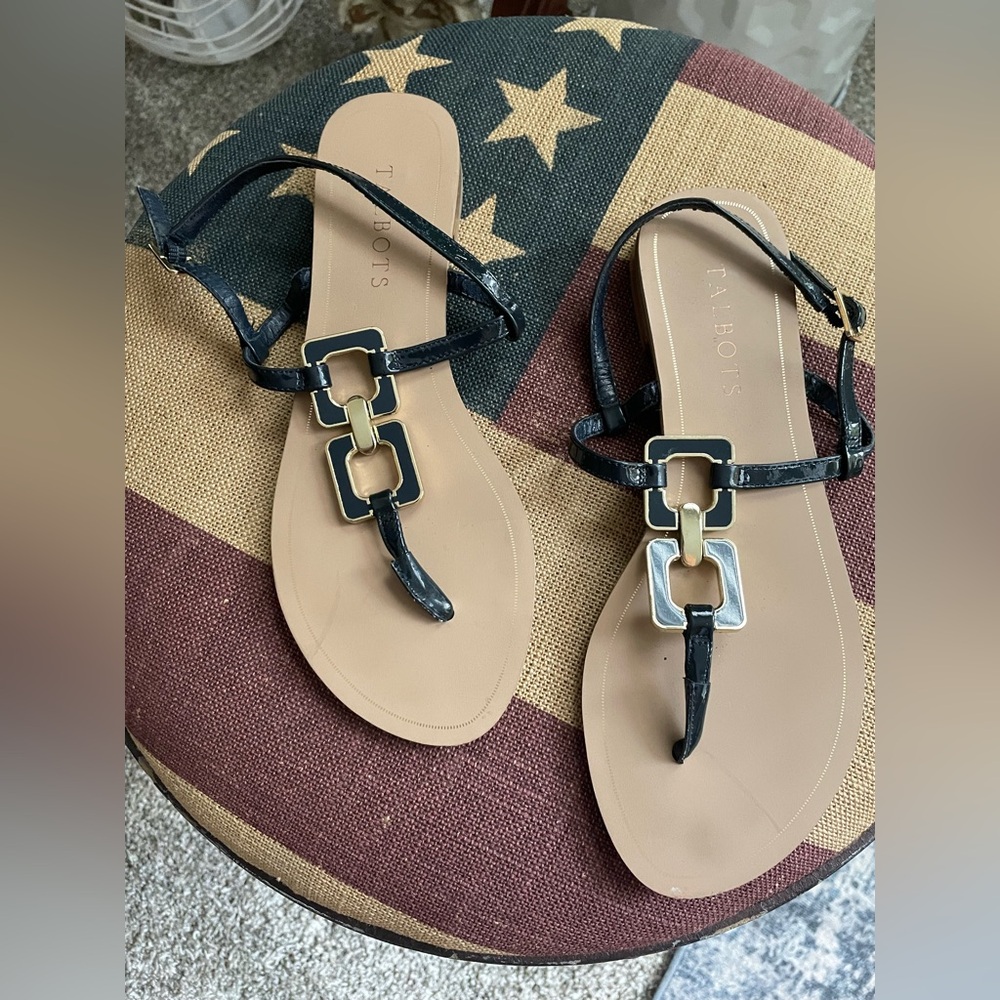 Talbots Woman’s Sandals in Size 7.5 in gently used condition